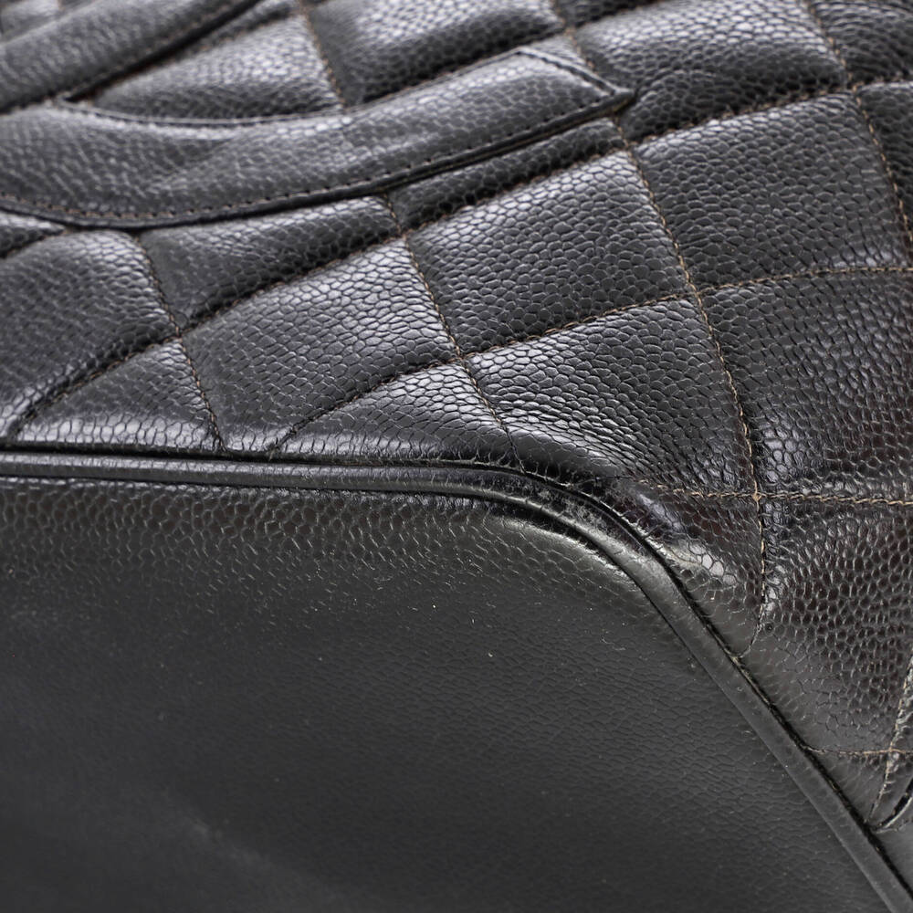 Chanel Medallion Tote Quilted Caviar #228144C24B - Picture 6 of 8